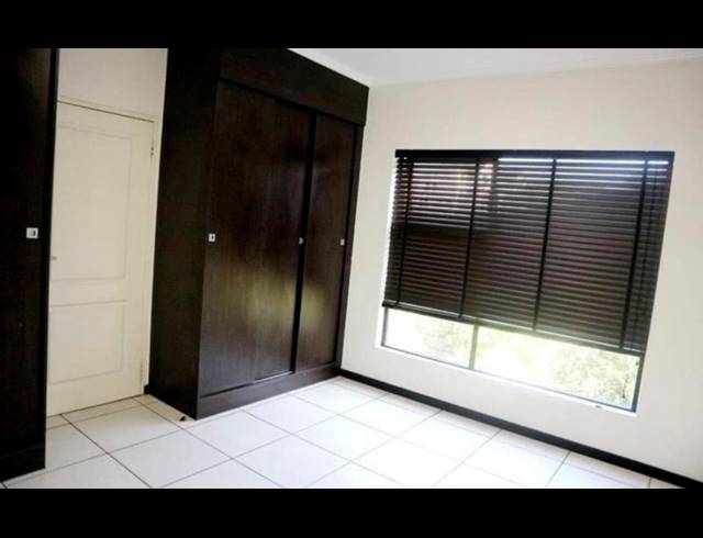 2 BEDROOM PROPERTY TO RENT IN GREENSTONE HILL